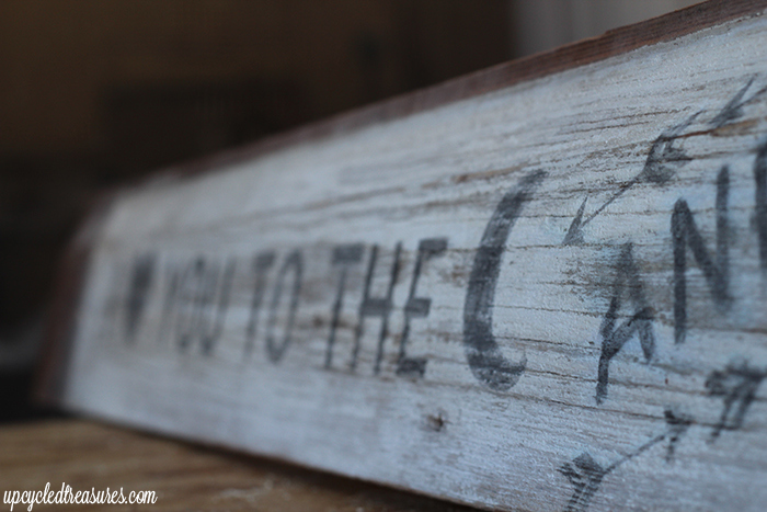 DIY Wood Sign Using Your Printer! Check out how to make your own wooden sign without tracing paper or a silhouette machine. UpcycledTreasures.com