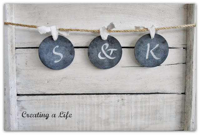 diy-chalkboard-tag-from-coasters