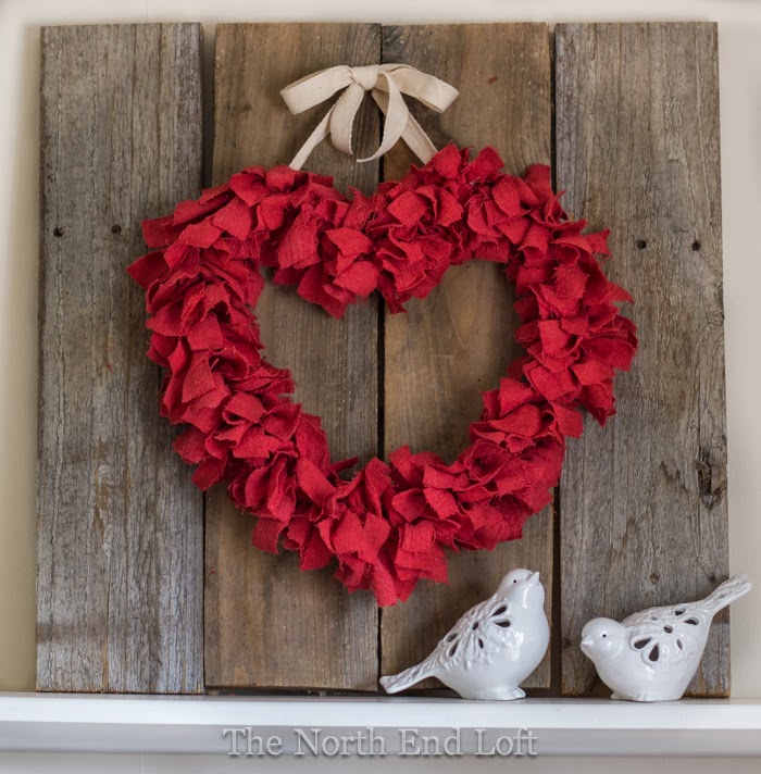 20 Last Minute Valentine Craft Ideas | DIY Valentine Rag Wreath | The Northend Loft