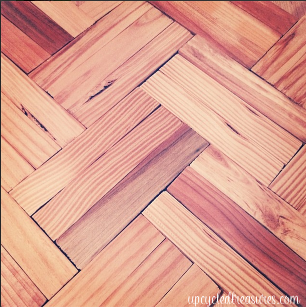 DIY Gilded Wood Shim Wall Art! Learn how easy it is to get your design on by creating your own gilded art using wood shims. UpcycledTreasures.com