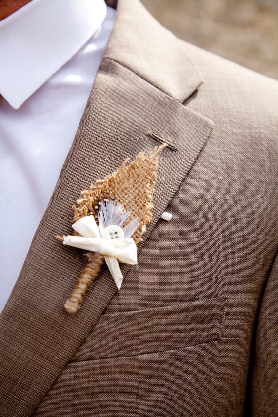 Planning a rustic, vintage, or woodland inspired wedding? Take a look at these 25 Rustic Boutonniere Ideas.