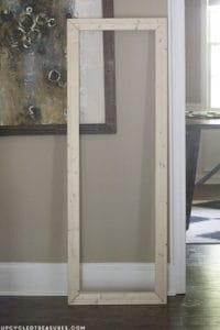 Looking for creative, affordable wall art ideas? See how easy it is to reimagine fallen branches into wood slice art! MountainModernLife.com