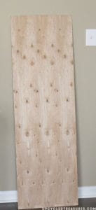 Looking for creative, affordable wall art ideas? See how easy it is to reimagine fallen branches into wood slice art! MountainModernLife.com