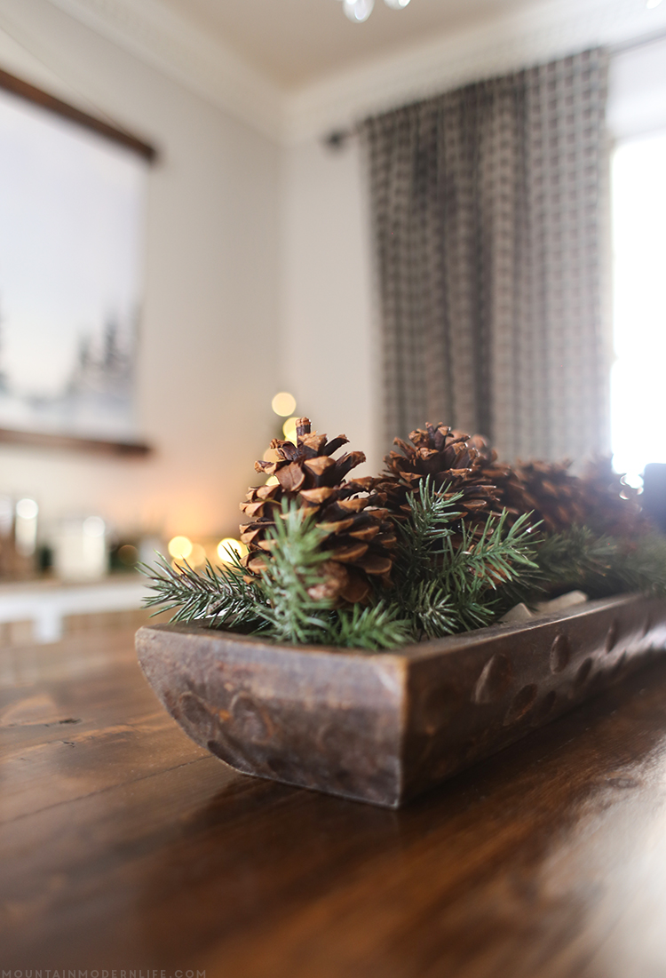 Come see how we created a cozy vibe for the holidays with our dining room Christmas decor! MountainModernLife.com