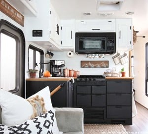 rustic-modern-kitchen-reno-tiffin-allegro-openroad-mountainmodernlife-com-550