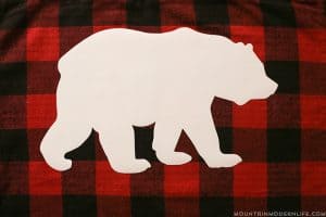 making-rustic-buffalo-plaid-pillow-mountainmodernlife-com
