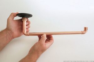 Rustic Modern DIY Paper Towel Holder using Copper Pipe Fittings | MountainModernLife.com