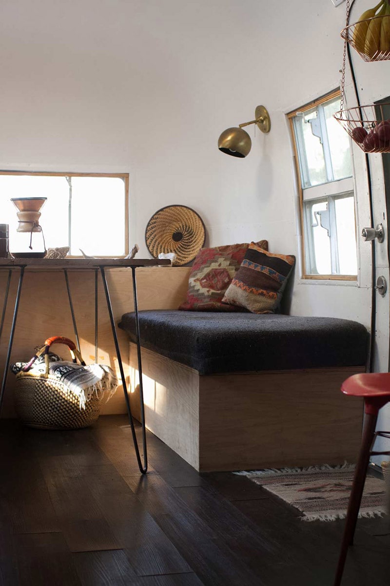 If white paint, various wood tones, and lots of texture is your thing, you'll love these rustic camper remodels! Photo Source: The Modern Caravan