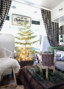 Cozy Cabin-Inspired Christmas in the Camper | MountainModernLife.com