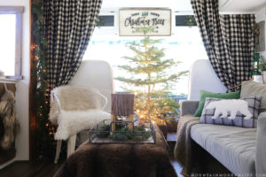Cozy Cabin-Inspired Christmas in the Camper | MountainModernLife.com