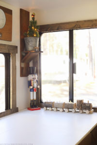 Cozy Cabin-Inspired Christmas in the Camper | MountainModernLife.com