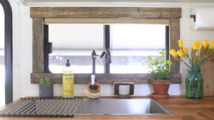 Looking for ways to add warmth and texture to your home or RV? See how easy it is to make burlap roller shades! MountainModernLife.com