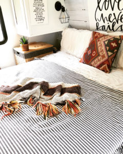 (Camper) Design Vibes Featuring ThoseByrneGirls: See how a family of 6 travels in this bohemian-inspired Camper! MountainModernLife.com