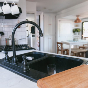 (Camper) Design Vibes Featuring LovetheTinyLife -See how a family of 3 lives in this renovated travel trailer!