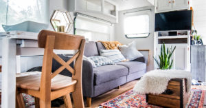 (Camper) Design Vibes Featuring LovetheTinyLife -Tour this renovated travel trailer perfect for a family of 3!