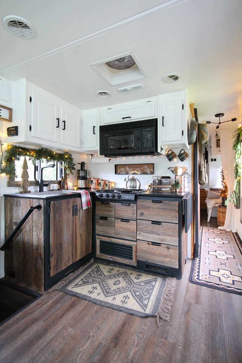 Cozy RV Christmas Tour | MountainModernLife.com #mycamperchristmas #RVtour