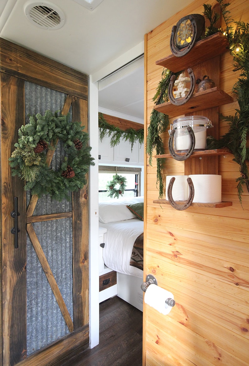 See how these tiny home dwellers decorated for the holidays in this cozy RV Christmas Tour #mycamperchristmas #RVtour