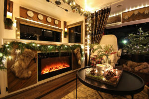Cozy RV Christmas Tour | MountainModernLife.com #mycamperchristmas #RVtour