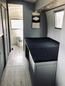 Camper Tour: Meet Magdalene the Airstream (for sale!), a vintage trailer renovated by Steady Streamin’ Cashios! | Featured on MountainModernLife.com