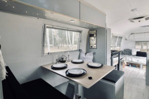 Camper Tour: Meet Magdalene the Airstream (for sale!), a vintage trailer renovated by Steady Streamin’ Cashios! | Featured on MountainModernLife.com
