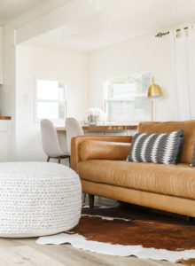 This RV remodel from JoyfullyGrowing will leave you speechless! See the before and after on MountainModernLife.com