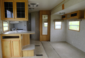 This RV remodel from JoyfullyGrowing will leave you speechless! See the before and after on MountainModernLife.com