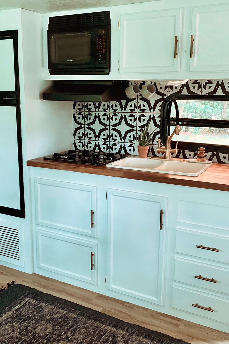 camper kitchen renovation
