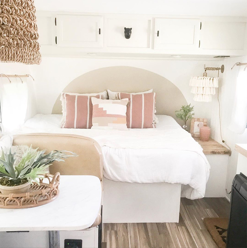 This Nashville Couple brings new life to outdated campers! Come see the before and after photos of their Forest River RV transformation! Featuring @bestofourtodays on MountainModernLife.com