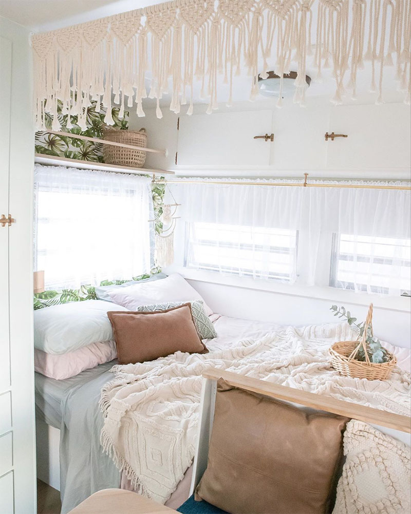 A renovated vintage caravan provides the perfect glamping getaway for this Australian-based family!