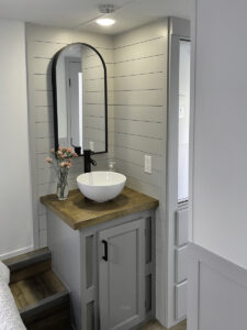 Thor Jazz bathroom