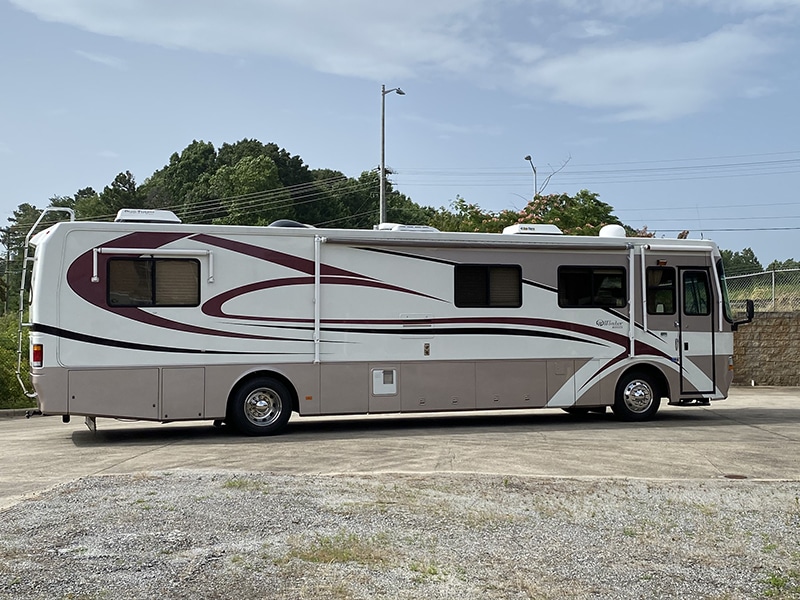 2000-windsor-monaco-motorhome-renovation-from-@brittanywinebarger 2000 windsor monaco motorhome