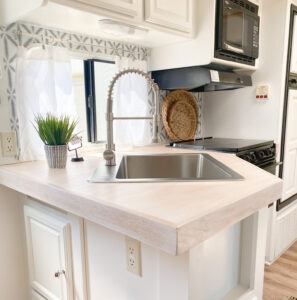 camper kitchen