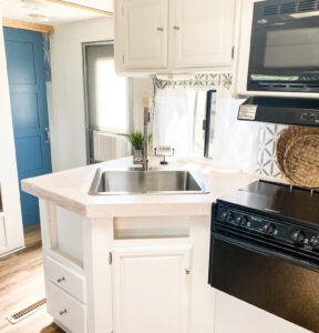 rv kitchen