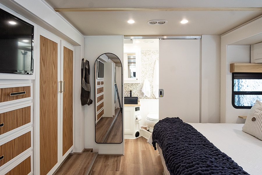 renovated holiday rambler vacationer